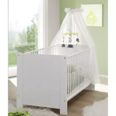 Chambre bébé Trio : Lit 70 x 140 cm + Commode a langer + Armoire OLI Chambre bébé Trio : Lit 70 x 140 cm + Commode a langer + Armoire OLI