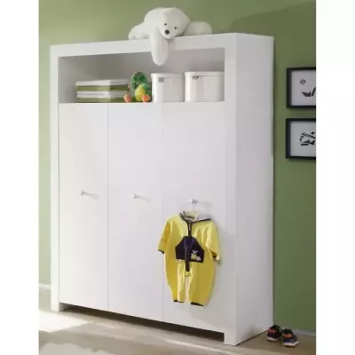 Chambre bébé Trio : Lit 70 x 140 cm + Commode a langer + Armoire OLI Chambre bébé Trio : Lit 70 x 140 cm + Commode a langer + Armoire OLI