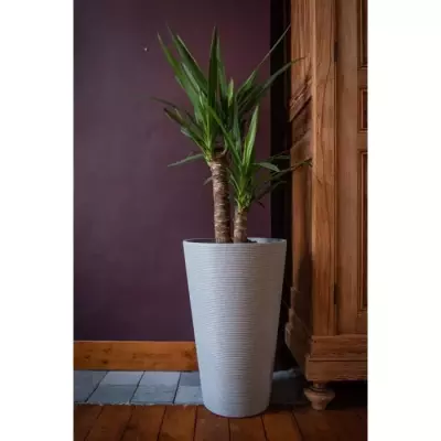 Pot de fleurs haut GARDEN ID - Taupe - 55 cm - 10 ans garantie Pot de fleurs haut GARDEN ID - Taupe - 55 cm - 10 ans garantie