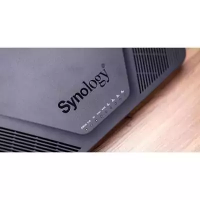 Routeur sans fil - SYNOLOGY - RT2600ac - WiFi AC - Dual-band - 2600 Mbps principal Wi-Fi 5 Routeur sans fil - SYNOLOGY - RT2600ac - WiFi AC - Dual-band - 2600 Mbps principal Wi-Fi 5