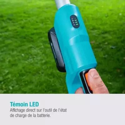 Elagueuse sur perche a batterie GARDENA - TCS 20/18V P4A - 18V - 42 cm Elagueuse sur perche a batterie GARDENA - TCS 20/18V P4A - 18V - 42 cm