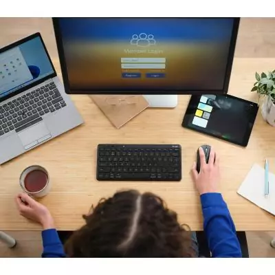 Trust Lyra clavier Bureau USB + RF Wireless + Bluetooth QWERTY Espagnole Noir