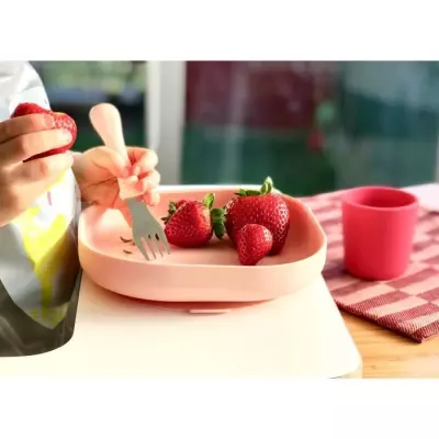 Coffret repas Silicone Bébé BEABA Rose - Anti-dérapant - Ensemble 4 Pièces