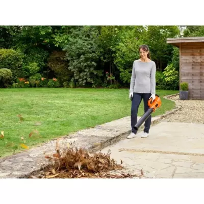 Souffleur axial sans fil 18V BLACK+DECKER BCBL200L-QW