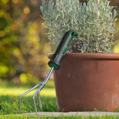Griffe à Main: Pratique et Efficace