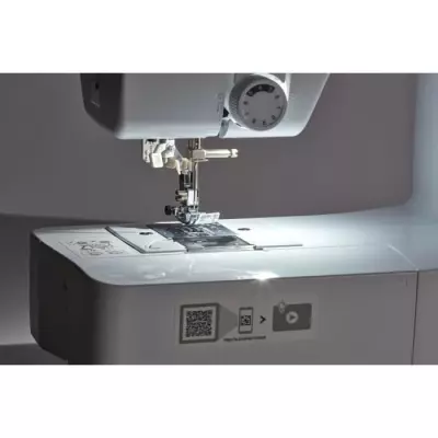 Machine à coudre électronique Brother CS10s - 40 pts de couture