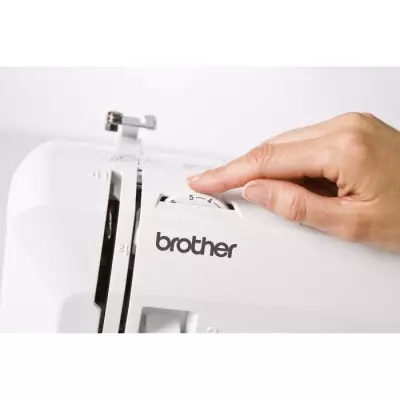 Machine à coudre Brother RH-137 - Performances exceptionnelles