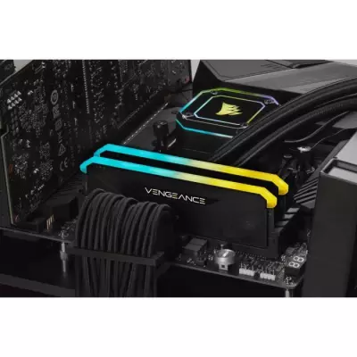 Mémoire RAM CORSAIR Vengeance RGB RS DDR4 32GB - 3600 MHz