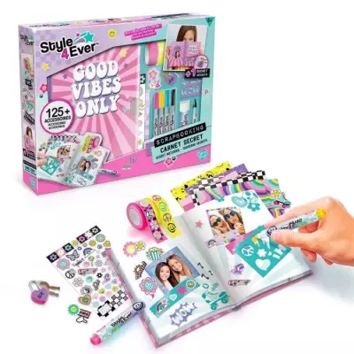 Canal Toys - Carnet Secret de Scrapbooking (JEU DE SCRAPBOOKING)