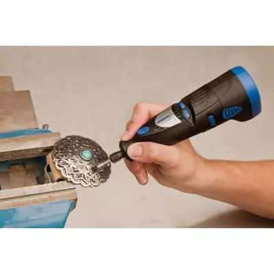 Coffret 20 accessoires DREMEL 684 pour nettoyage et polissage