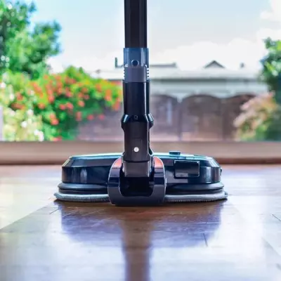Aspirateur balai sans fil EZICLEAN Cycloboost FR8 Wash - Fabriqué en France