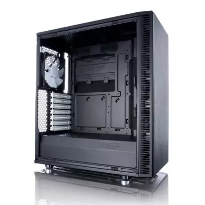 Boîtier PC Fractal Design Define C - Moyen Tour Noir