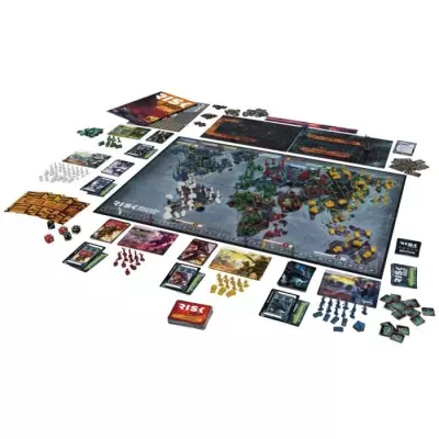 Défiez les forces de l'ombre avec Risk Shadow Forces!