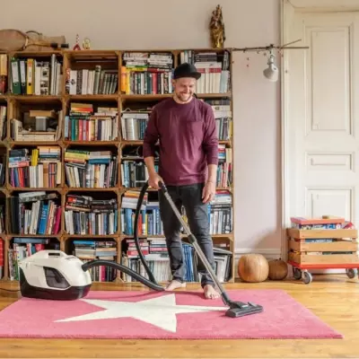 Découvrez le puissant KARCHER DS 6 PLUS - Aspirateur sans sac !
