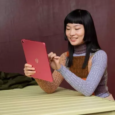 Le Smart Folio pour iPad mini (A17 Pro) - Light Violet est l'accessoire parfait pour protéger votre iPad mini tout en ajoutant u