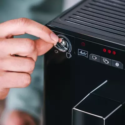 Machine à café broyeur à grain Melitta Solo Noir - Compact et performant!