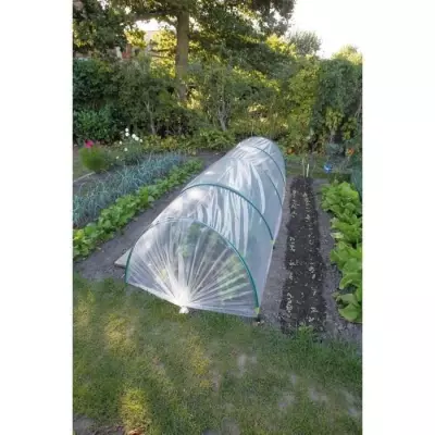 Kit tunnel film de forçage - arceaux + film pour serre de jardin