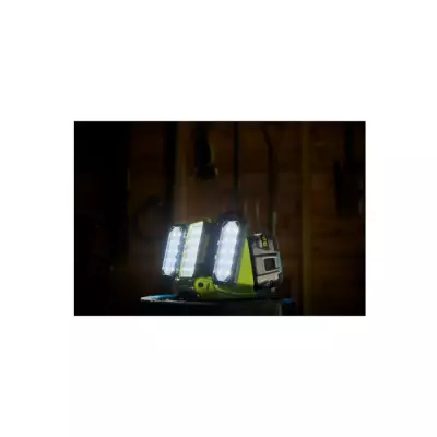 Lampe de chantier RYOBI Triple panneau LED 18V - 3 intensités