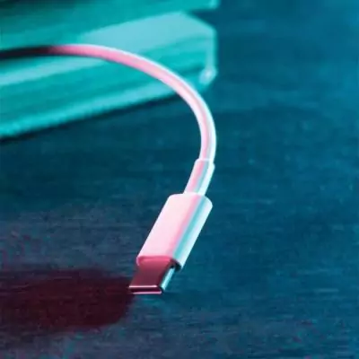 Câble de recharge - SUBSONIC - PS5 - Longueur 3 m - USB-C vers USB-C