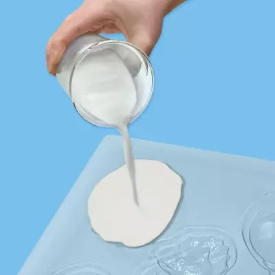 Mouler et peindre des bébés licornes avec SES CREATIVE - Jeu de peinture