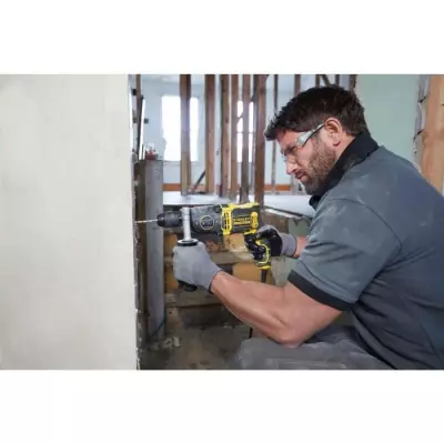 Perceuse à percussion STANLEY FATMAX FMEH850K-QS : puissante et polyvalente