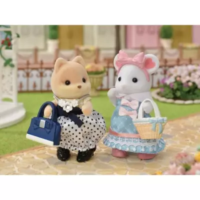 Figurine miniatures SYLVANIAN FAMILIES - Valisette de Mode et Grande Soeur Chien caramel