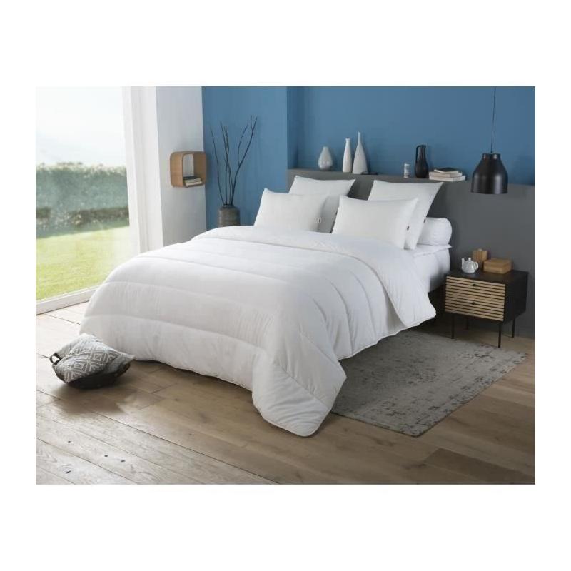 Couette tempérée Belle Nuit 220x240cm - 350gr/m² - Blanc DODO
