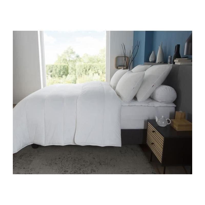 Couette tempérée Belle Nuit 220x240cm - 350gr/m² - Blanc DODO