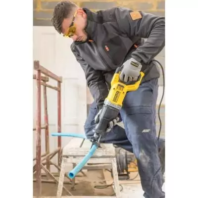 Scie Sabre STANLEY FATMAX 900W - Performances exceptionnelles