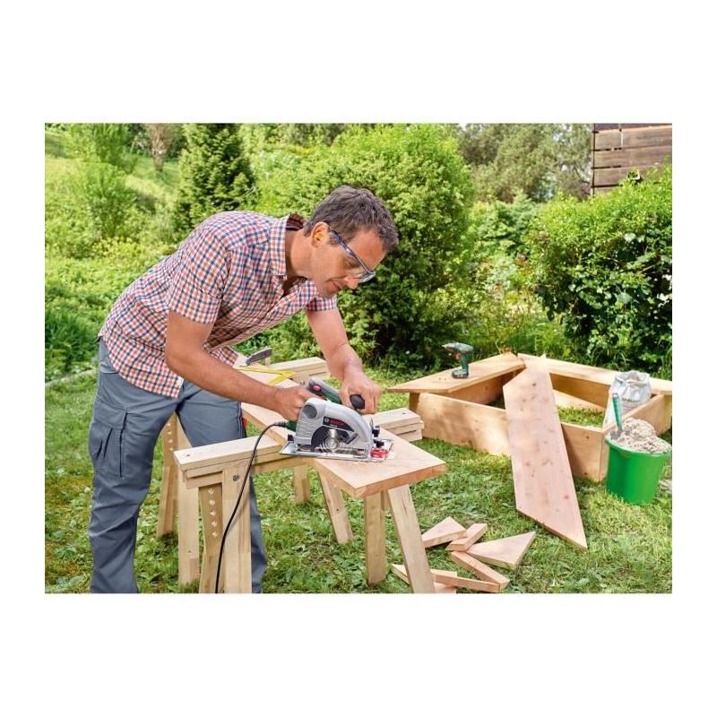 Scie circulaire BOSCH PKS 40 - Puissante et polyvalente