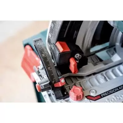 Scie circulaire portative sans fil METABO - Profondeur de coupe 66 mm