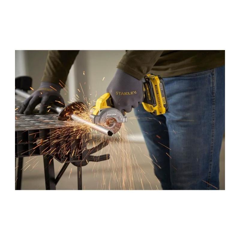 Scie Circulaire STANLEY FATMAX V20 18V - Brushless - 2 Batteries 2Ah