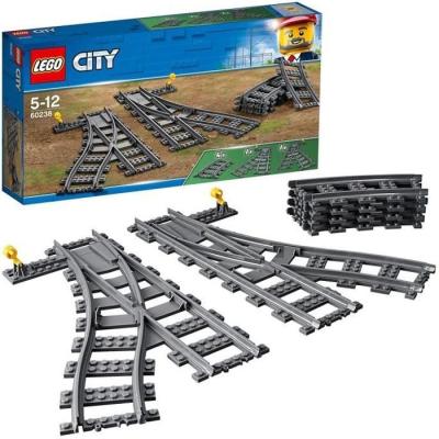 LEGO City 60238 Les Aiguillages - Construction ludique, dimensions compactes