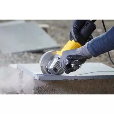 Meuleuse STANLEY FATMAX 850W - Compacte et Puissante Meuleuse STANLEY FATMAX 850W - Compacte et Puissante