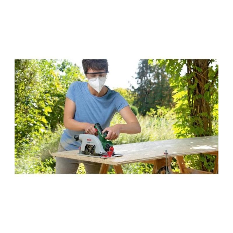 Scie circulaire sans fil Bosch Universal Circ 18V-53 - Coupe max. 53mm