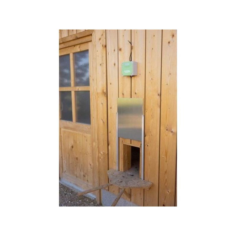 Porte coulissante pour poulailler - Facile à installer