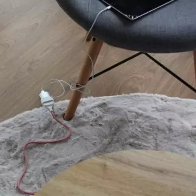 Rallonge textile rouge/blanc 6A - 1,5m - Prise blanche - Compact