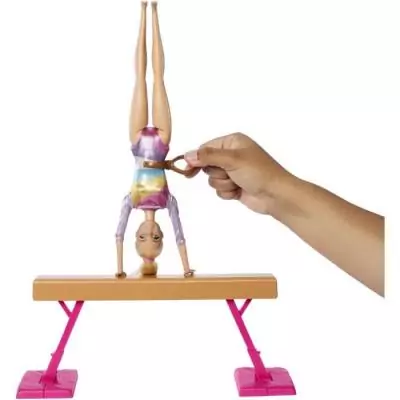 Coffret Barbie Gymnastique avec plus de 10 accessoires - Poupée incluse
