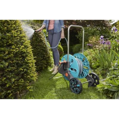 Dévidoir CleverRoll GARDENA taille M 25m - Pour petit jardin