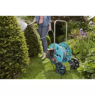 Dévidoir CleverRoll GARDENA taille M 25m - Pour petit jardin Dévidoir CleverRoll GARDENA taille M 25m - Pour petit jardin