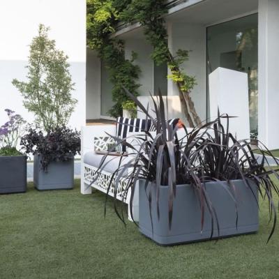 Pot de fleur Cube DEROMA Cosmo 38 cm - Gris cendré - Réservoir d'eau - Roulettes