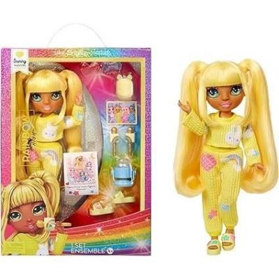 Pyjama Party Sunny : Poupée articulée 22 cm avec accessoires