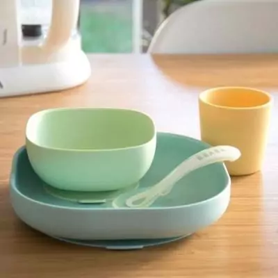 Ensemble repas bébé BEABA silicone jaune, 4 pièces