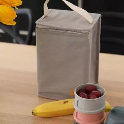 Pochette repas bébé isotherme, gris perle - Idéale pour les repas de bébé