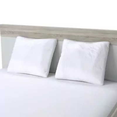 Lot de 2 oreillers Total Protect 65x65 cm blanc - Made in France Lot de 2 oreillers Total Protect 65x65 cm blanc - Made in France