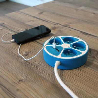 Multiprise circulaire design CHACON - 4X16 A - Cordon 1,5m - 2 USB-A + Interrupteur - Bleu