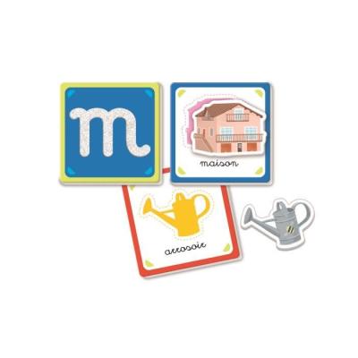 Découvrez le Coffret de Jeux Montessori Clementoni
