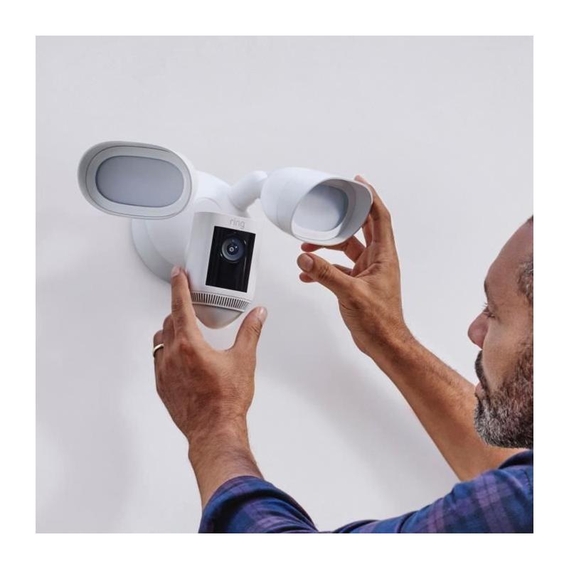 Caméra de Surveillance RING Spotlight Pro Câblée Blanc - Compacte et Performante