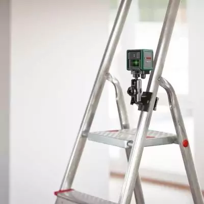 Mesureur laser Bosch MM 2: compact et précis Mesureur laser Bosch MM 2: compact et précis