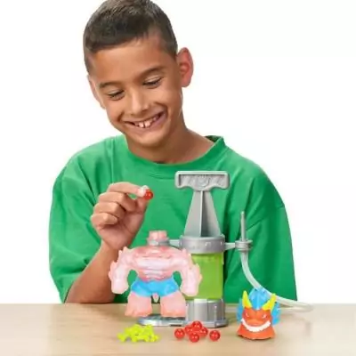 Créez votre héros unique avec Blazagon 11cm - Kit personnage miniature Créez votre héros unique avec Blazagon 11cm - Kit personnage miniature